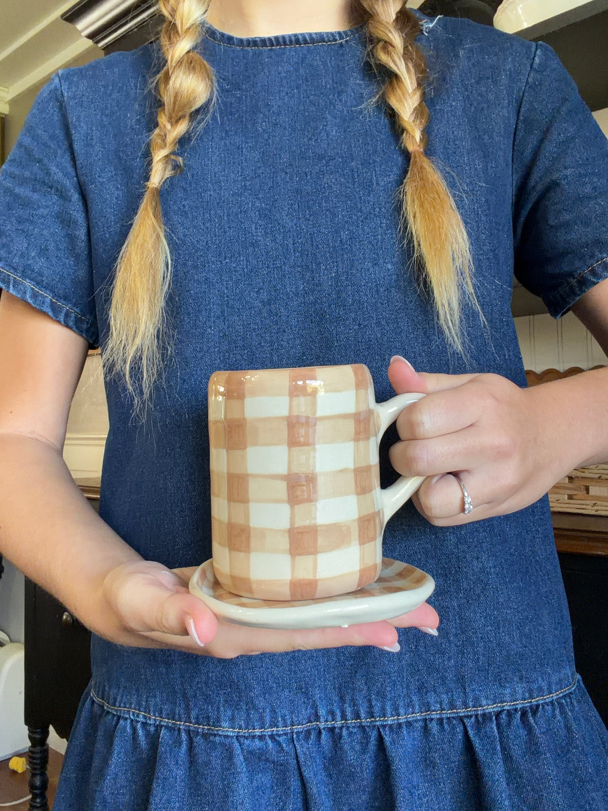 The Autumn Picnic Mug & Saucer Set - BEIGE