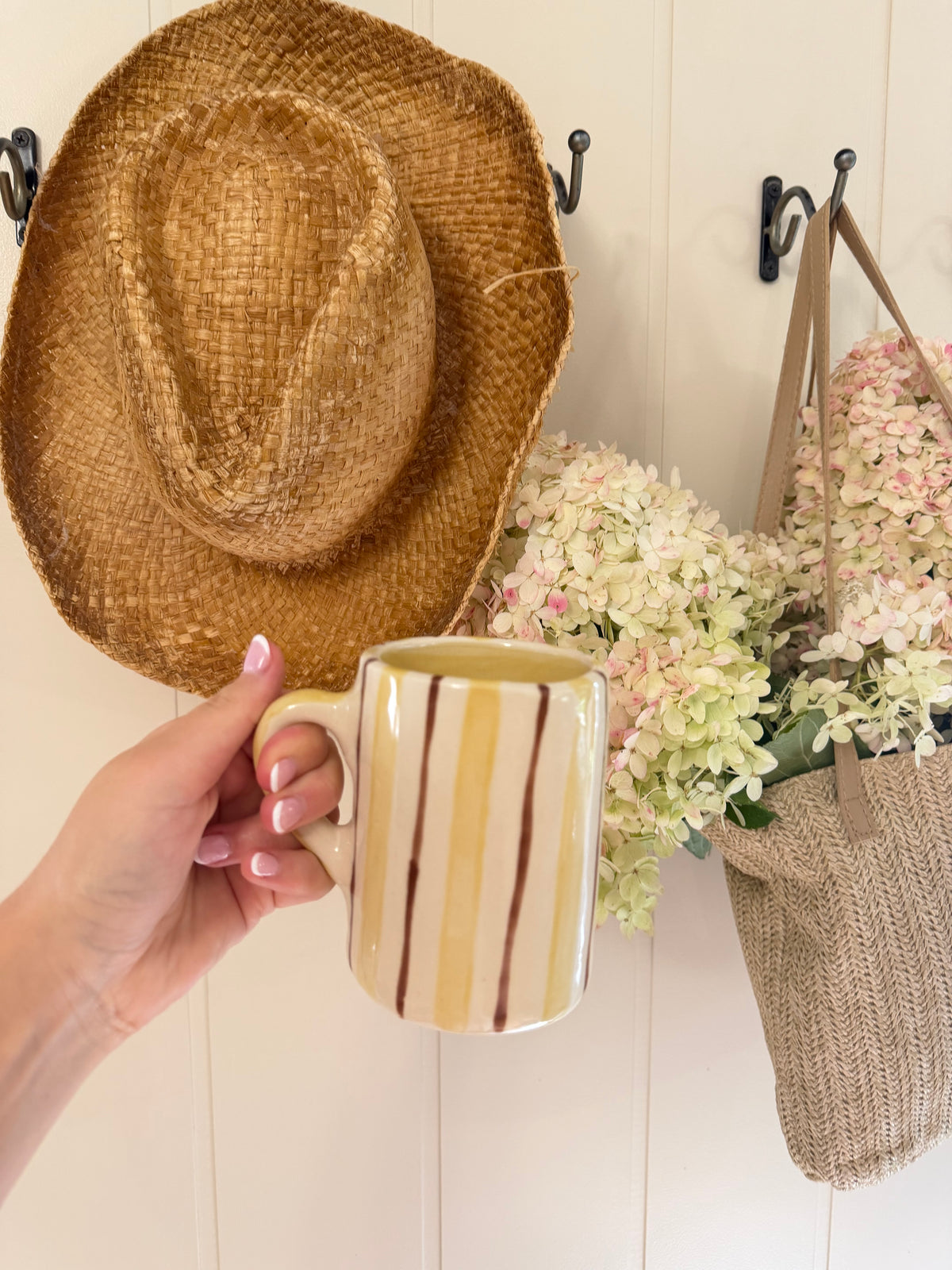 The Cafe Stripes Mug - YELLOW + BROWN MIX