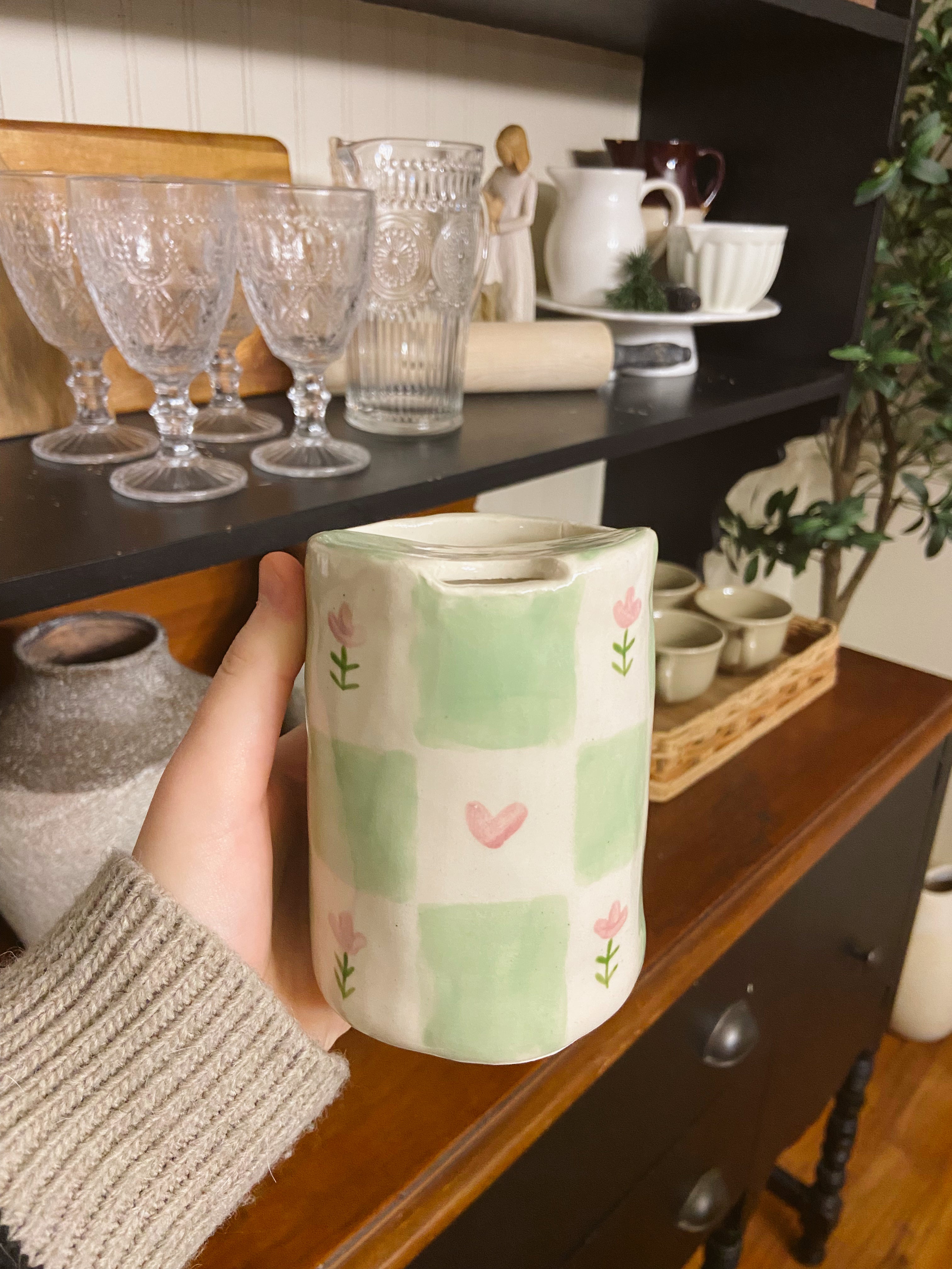 PRE ORDER YOUR CHECKERED ON-THE-GO CUP *3-6 WEEK WAIT TIME*