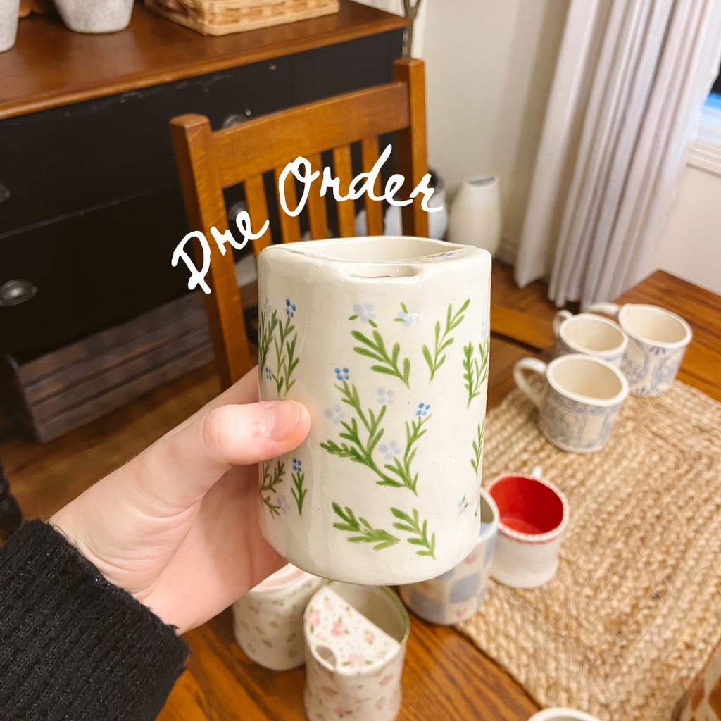 PRE ORDER YOUR DITSY FLORAL ON-THE-GO CUP {CHRISTMAS ORDERS ARE CLOSED!}