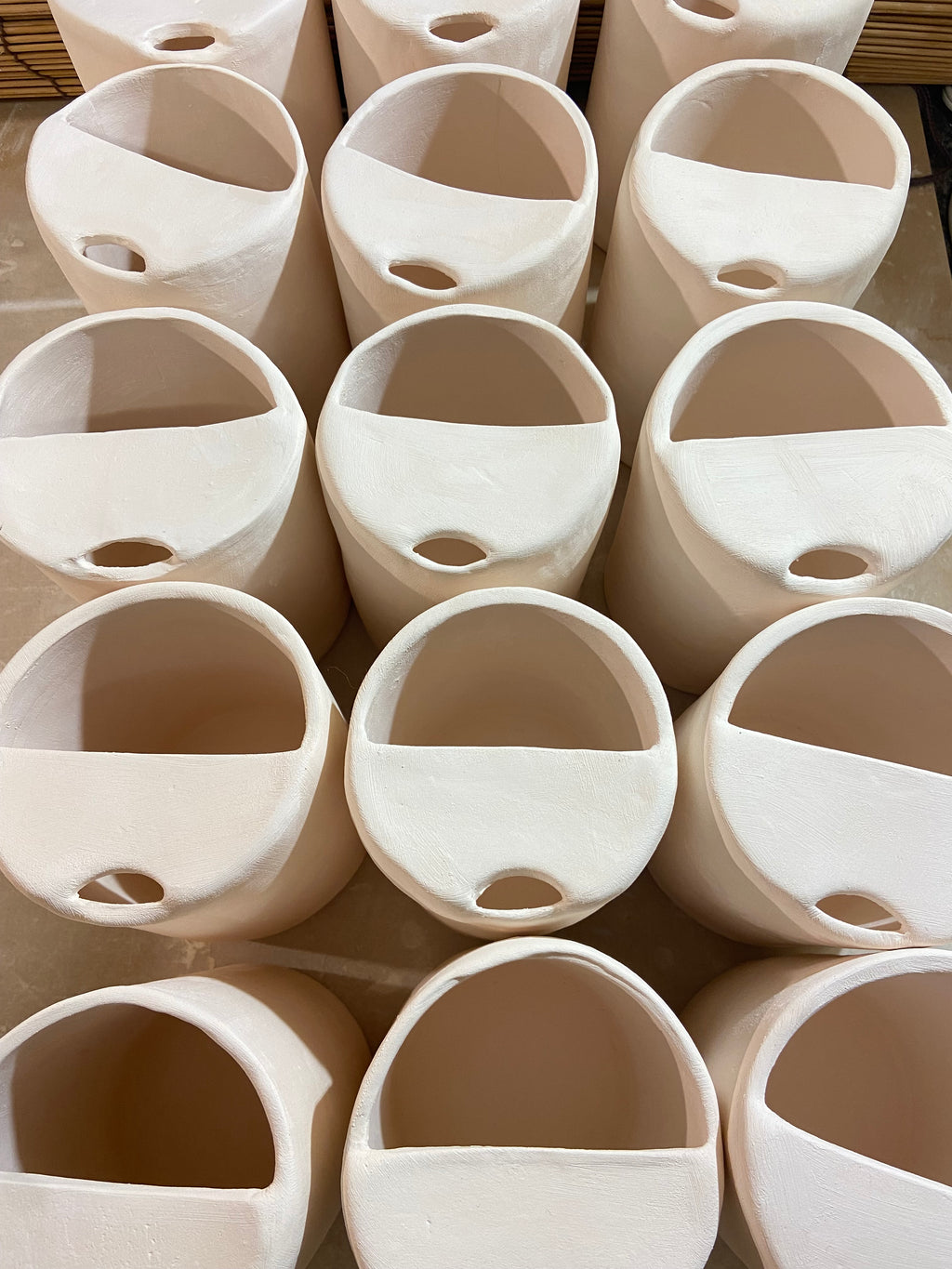 PAINT YOUR OWN TRAVEL CUP {FEBRUARY 5TH 6:00PM, ON TREND WOODSTOCK}